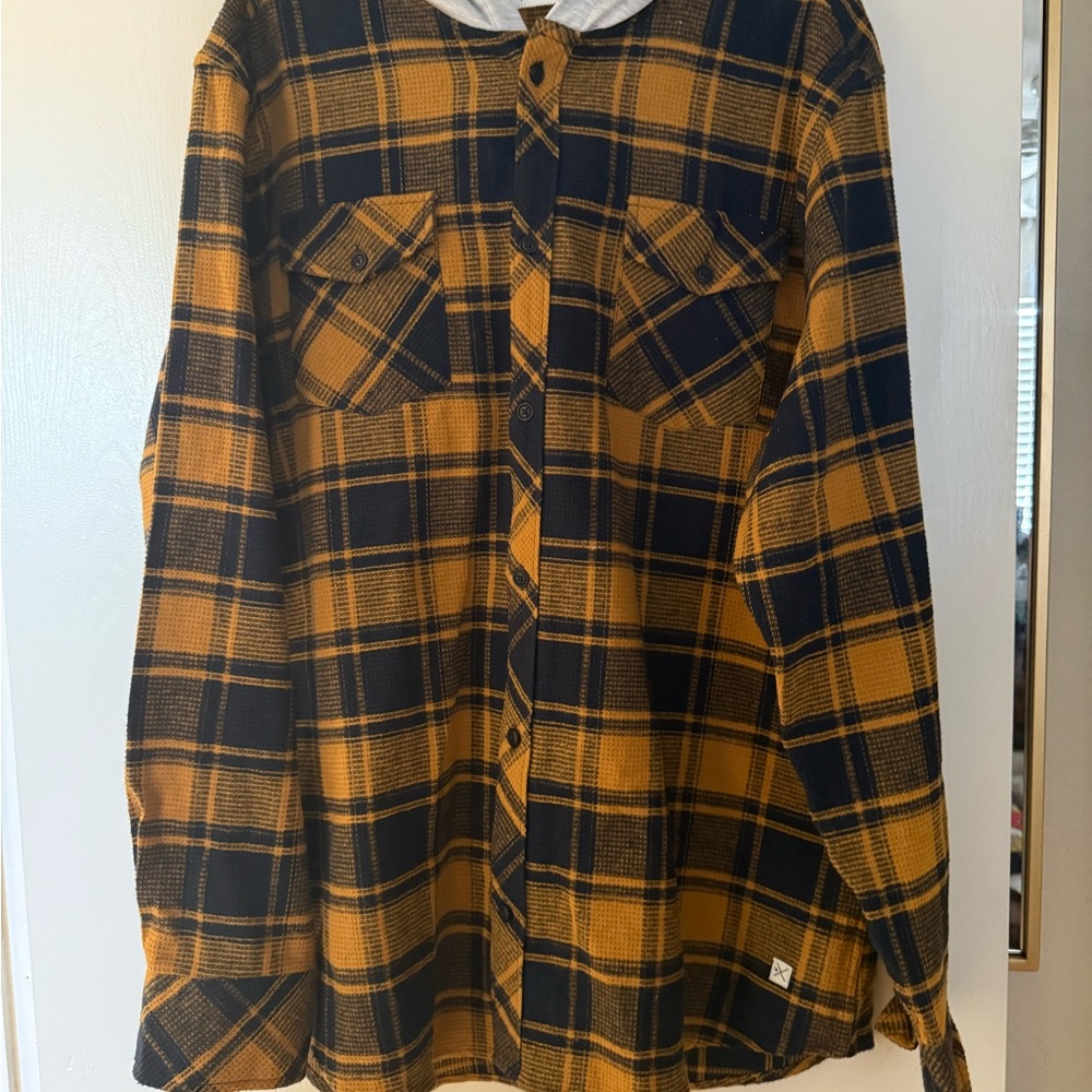 NWOT Depart west Yellow and Navy Plaid Flannel Shirt